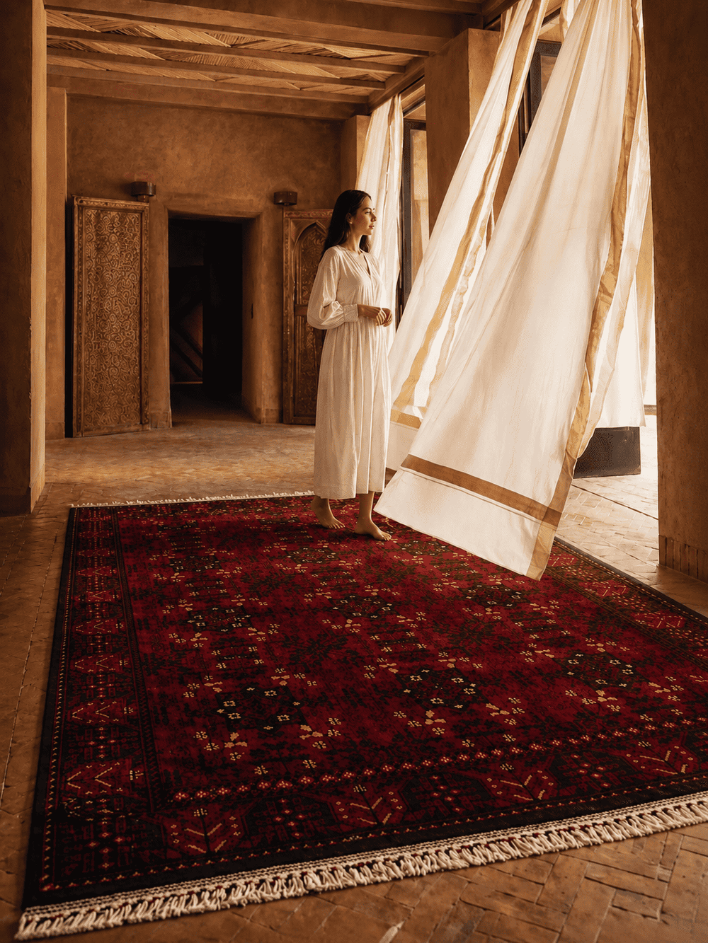 Buy Authentic Khamiyab Hand-Knotted Rugs
